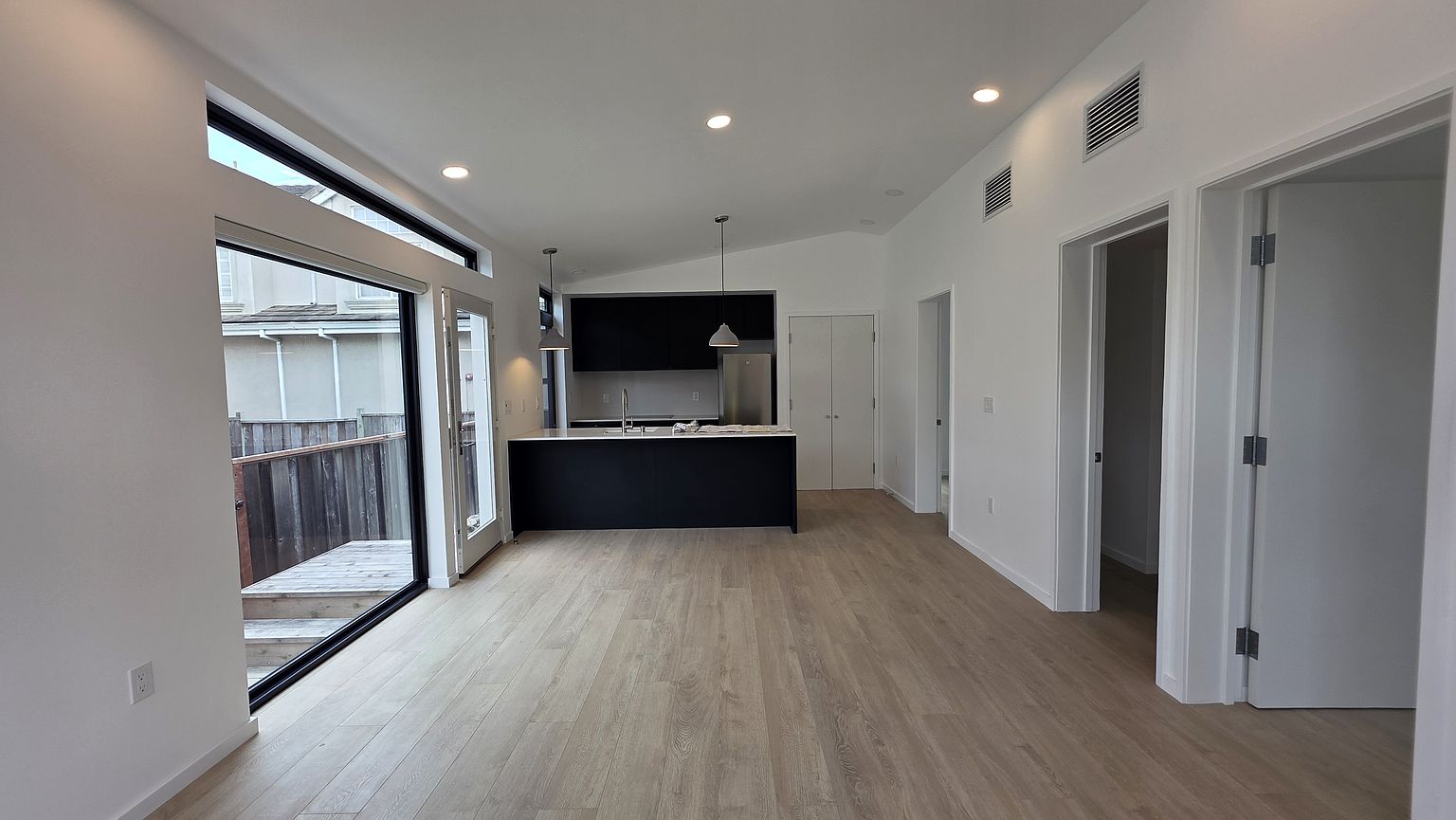 11B Hazel Ave photo 3