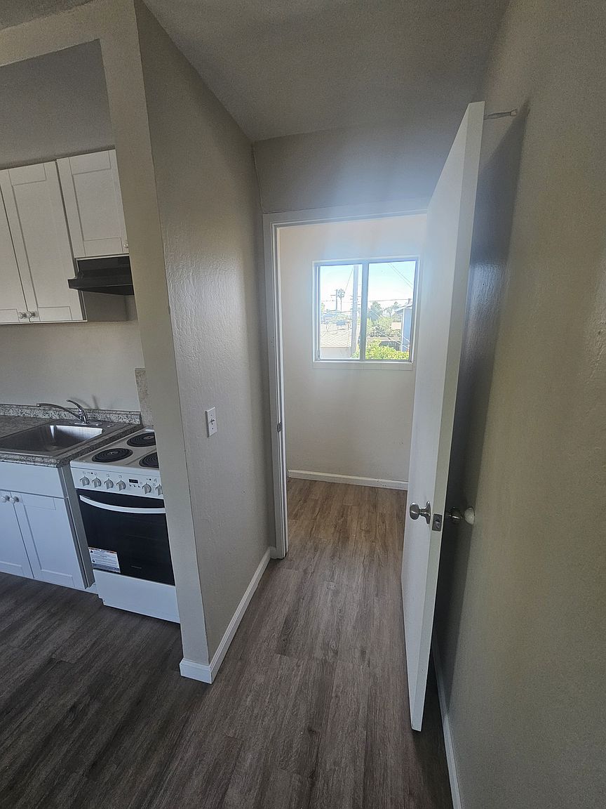 0BR/1BA Apartment on Mcginness Ave · San Jose photo 5