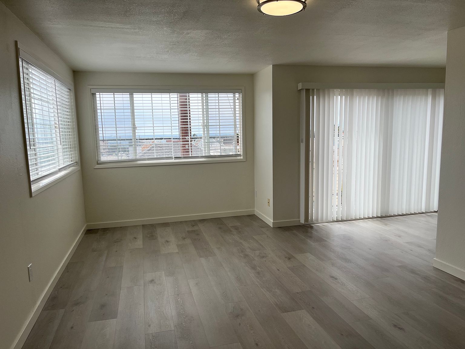 1790 27th Ave photo 2