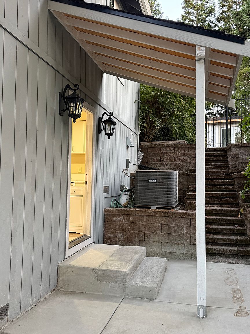 16 Cobblestone Ct photo 3