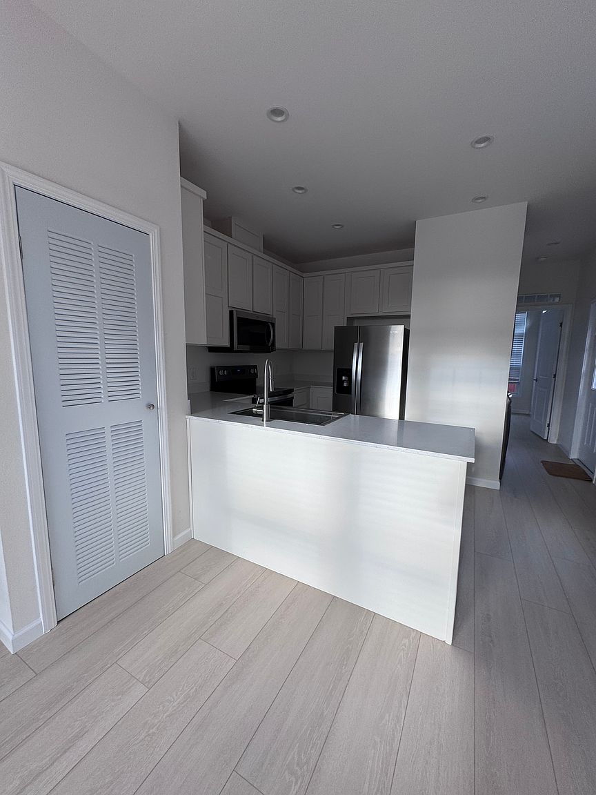 1BR/1BA In Law Adu on Quail Dr · Union City photo 5
