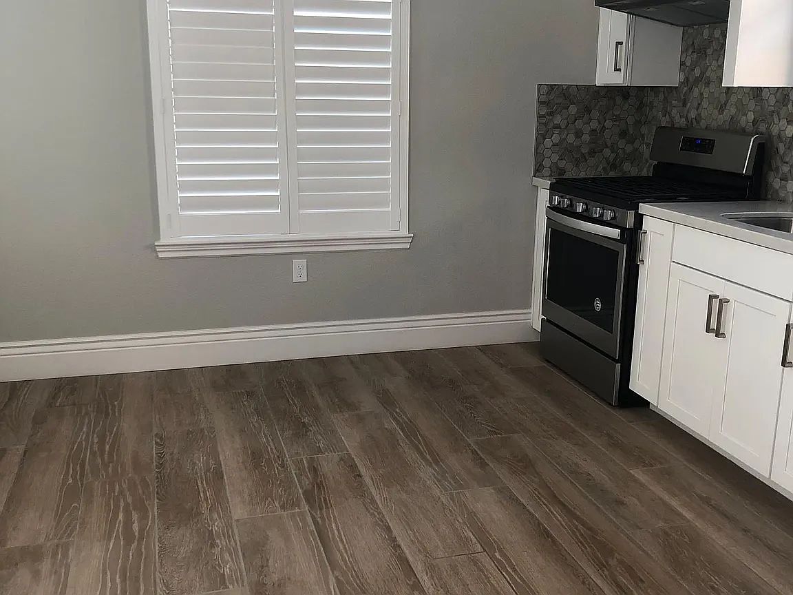 132 W Nasergholi Ave photo 5