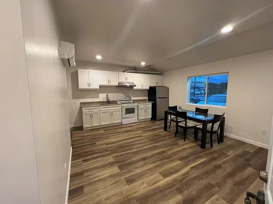 3603 Figueroa Dr photo 3