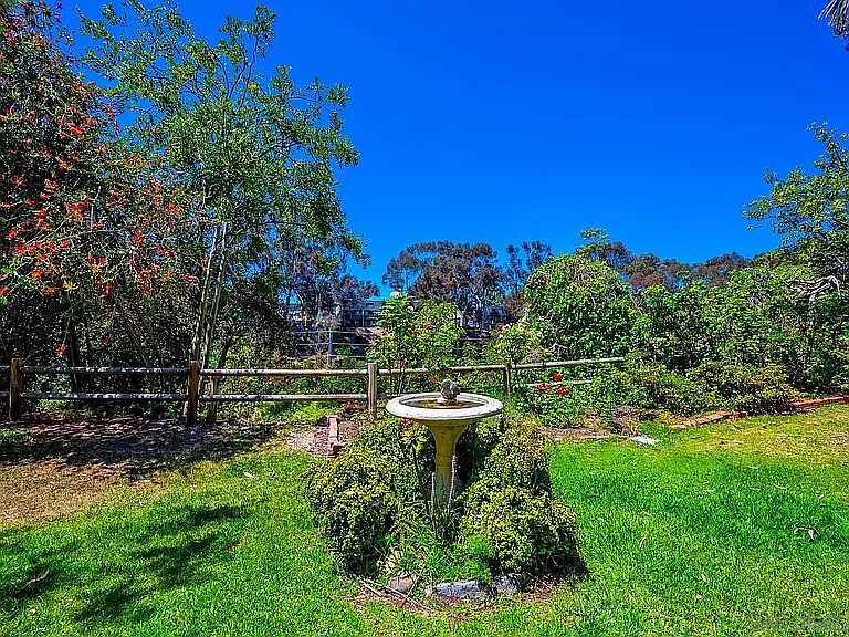 4300 Playmor La Jolla photo 2