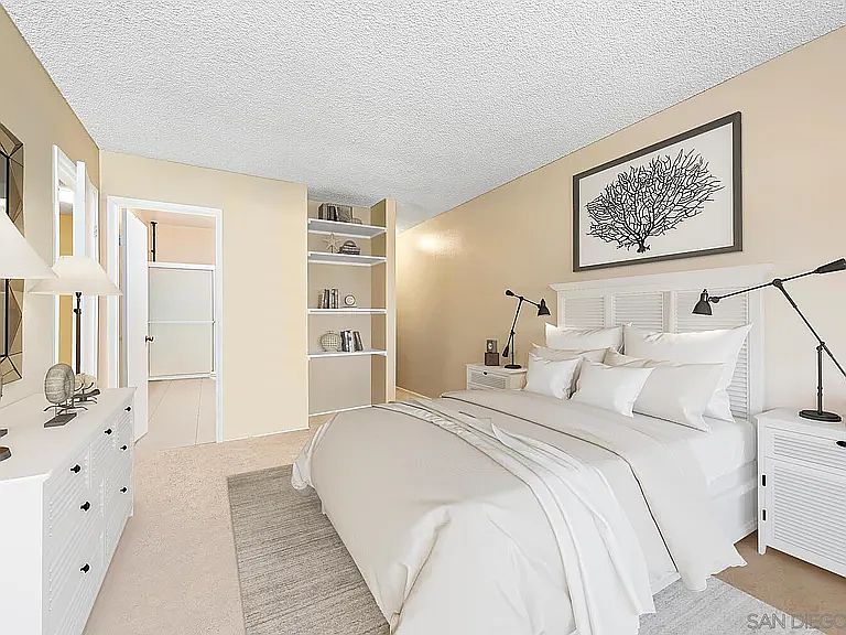 4300 Playmor La Jolla photo 3
