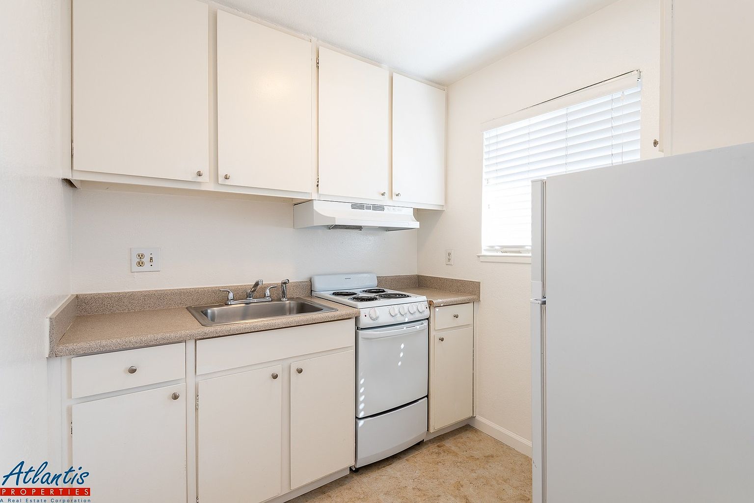 5522 Camden Ave photo 4