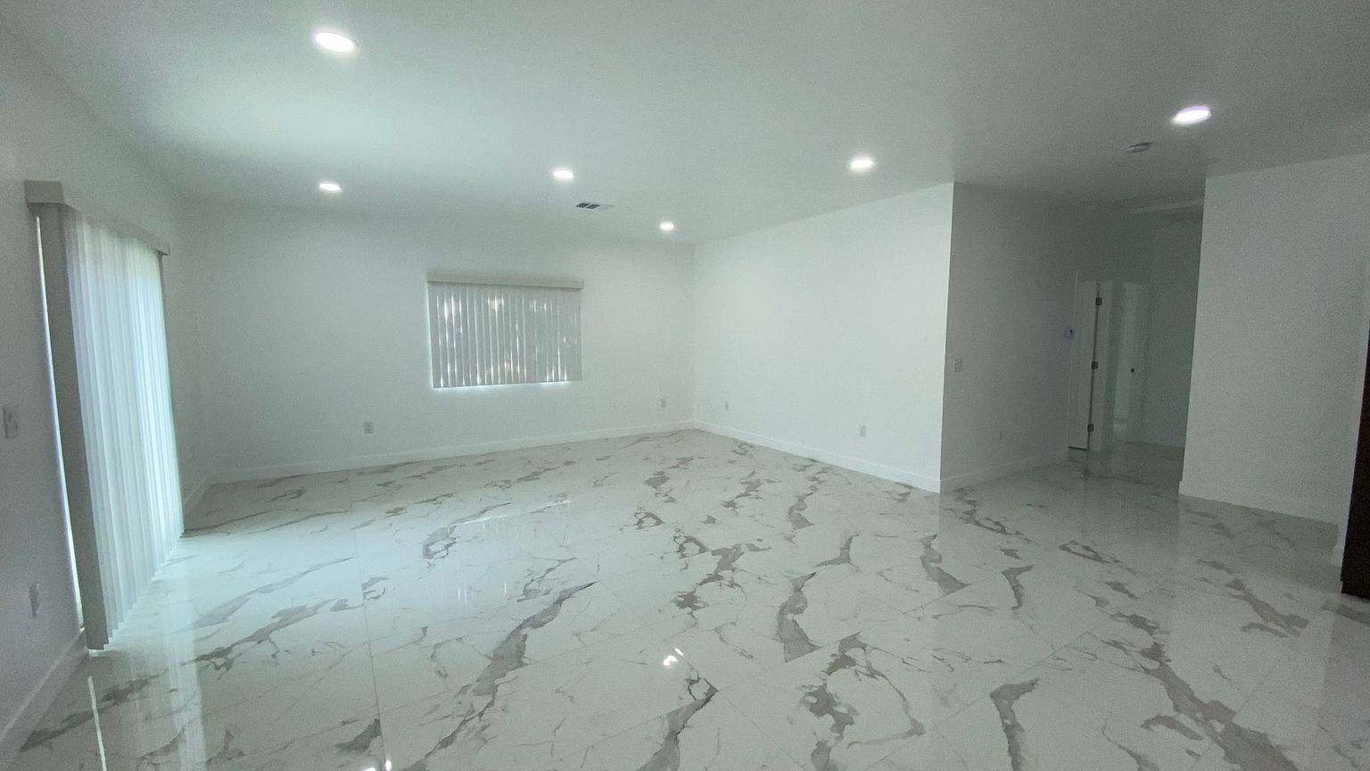 1112 Lemon Ave photo 4