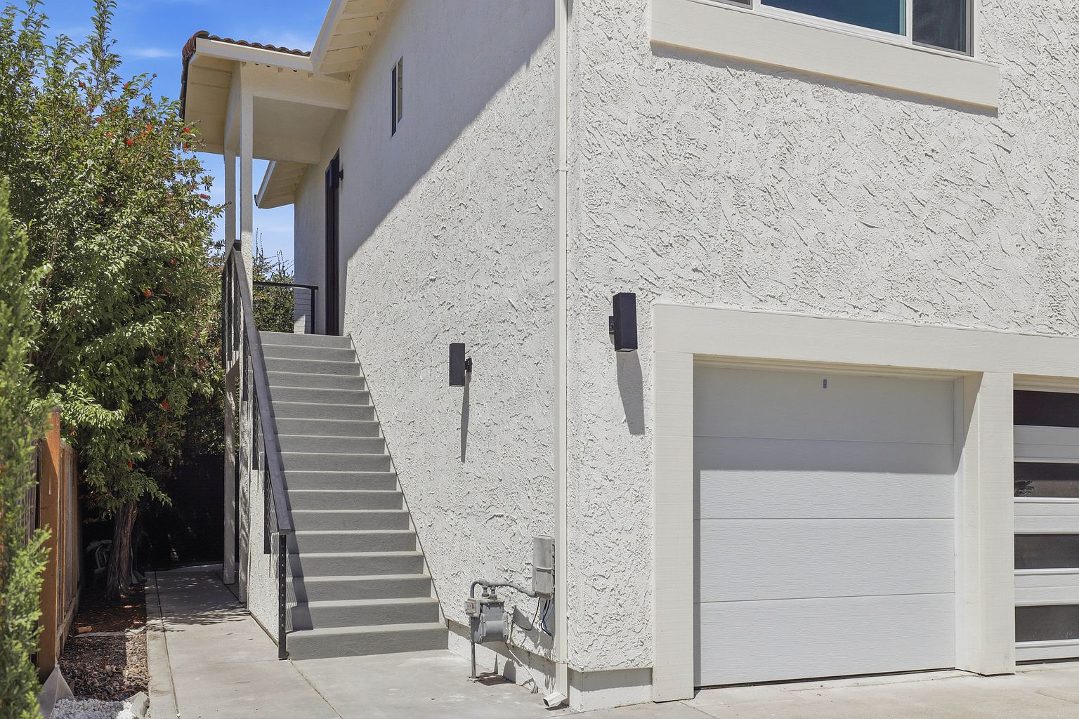 1443 Valdez Way photo 5