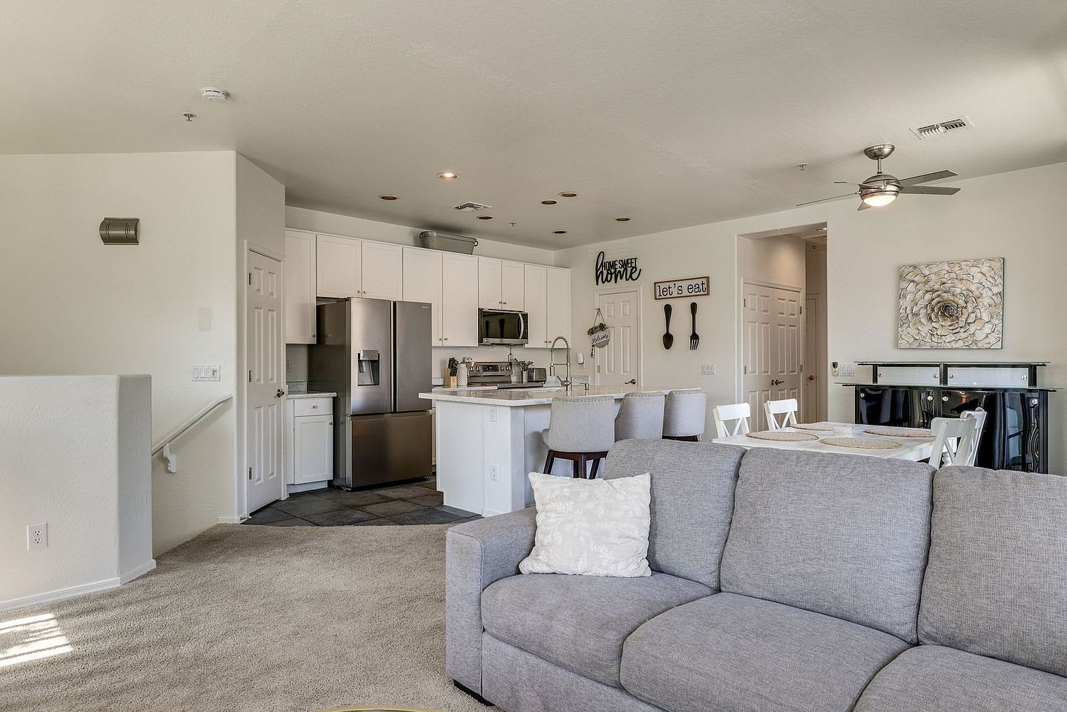 2837 E Dunbar Dr Floor 2-ID1608048P photo 2