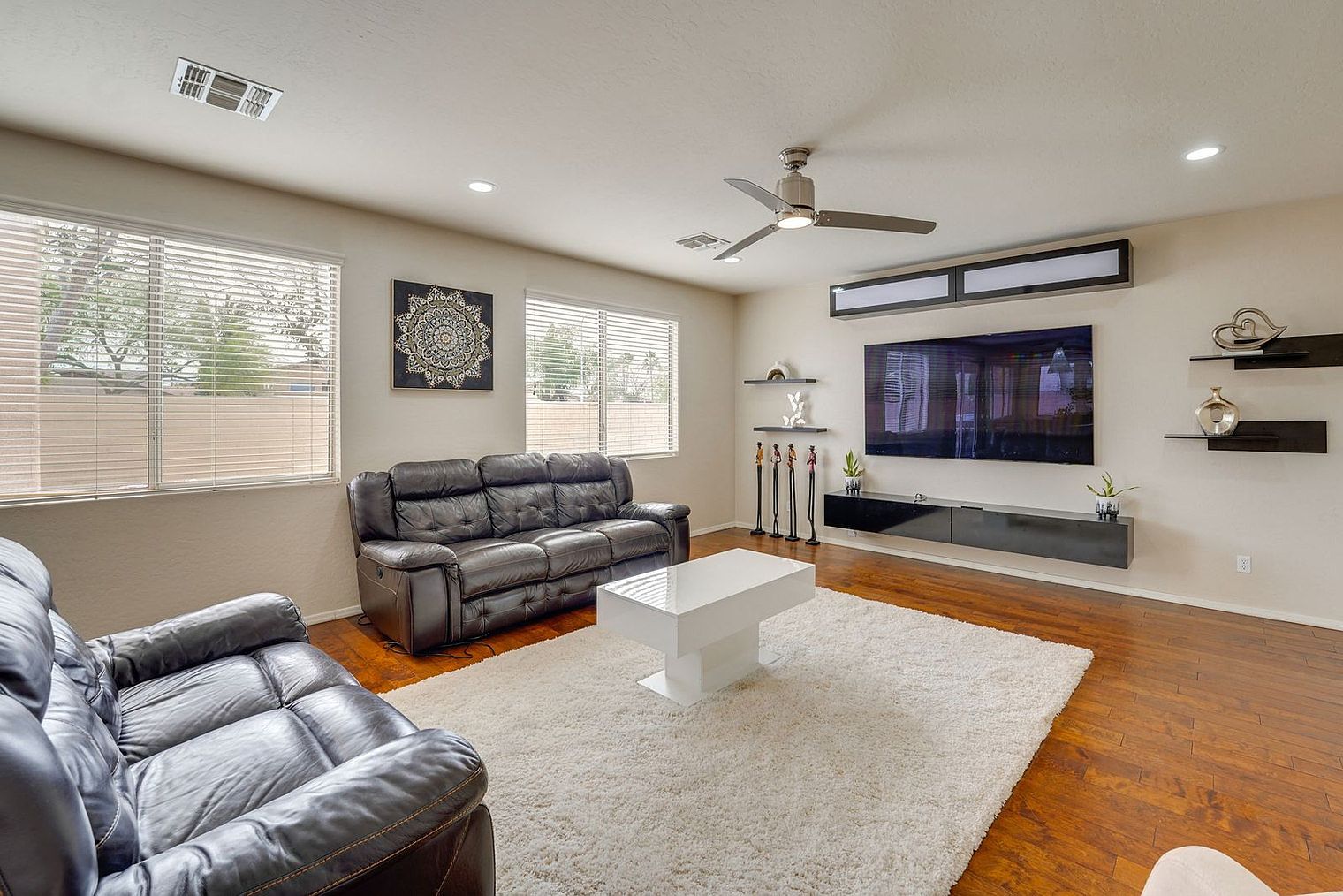 2903 E Tulsa St Floor 1-ID1609153P photo 2