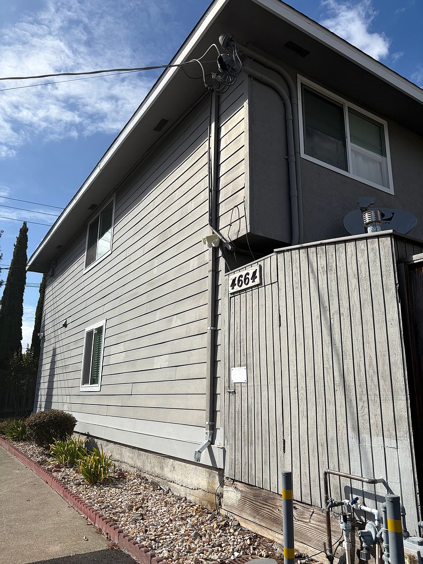 4664 Heyer Ave