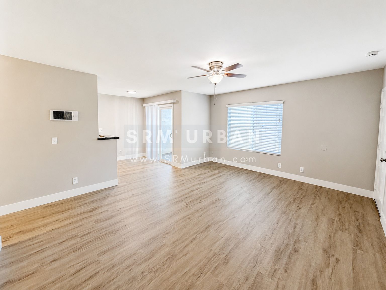 4085 Illinois St photo 5