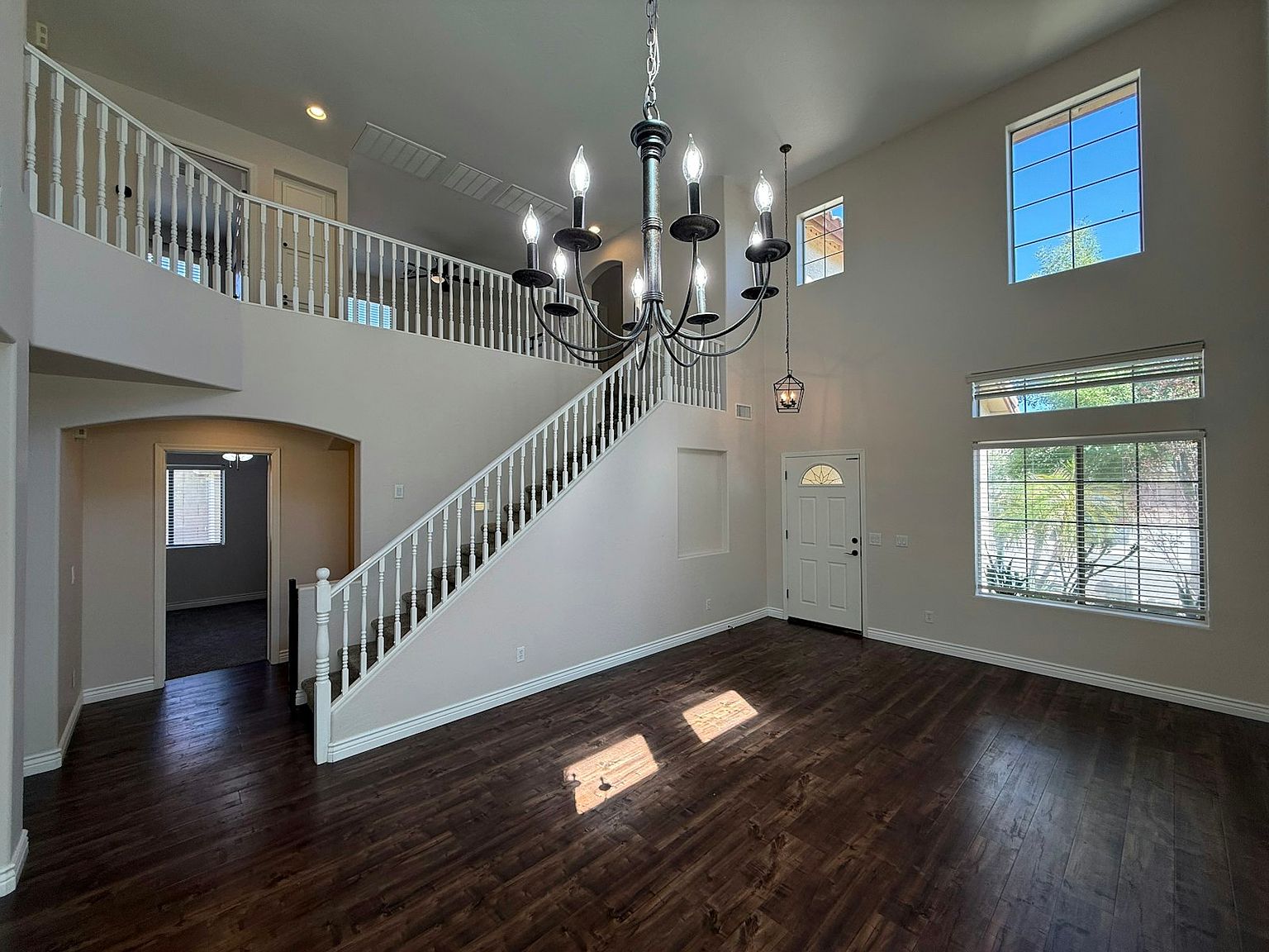 6509 W Red Fox Rd Phoenix, AZ 85083 photo 3