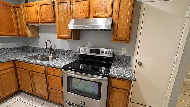 602 E Townley Ave Phoenix, AZ 85020 photo 2