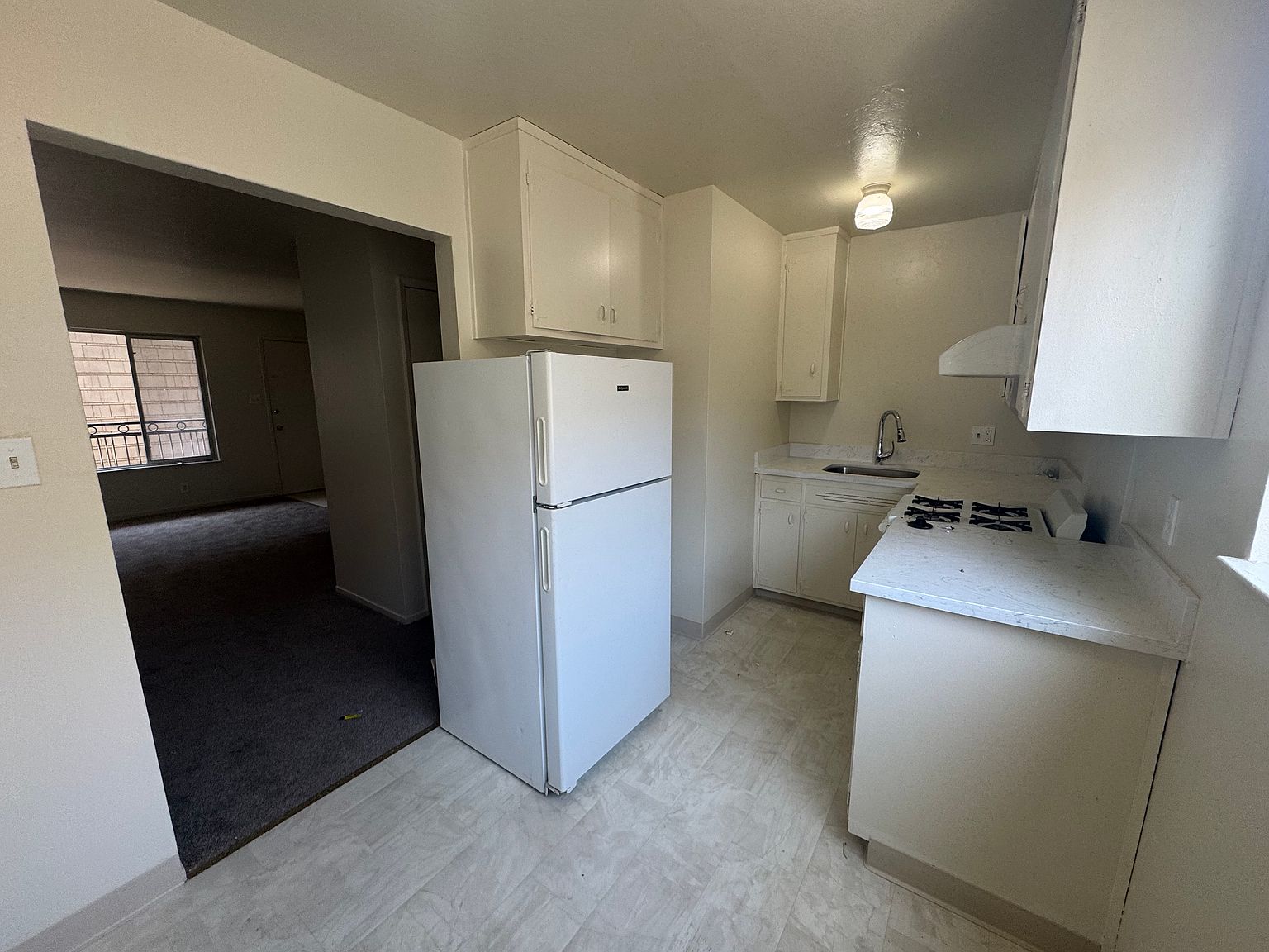 2226 San Antonio Ave photo 4
