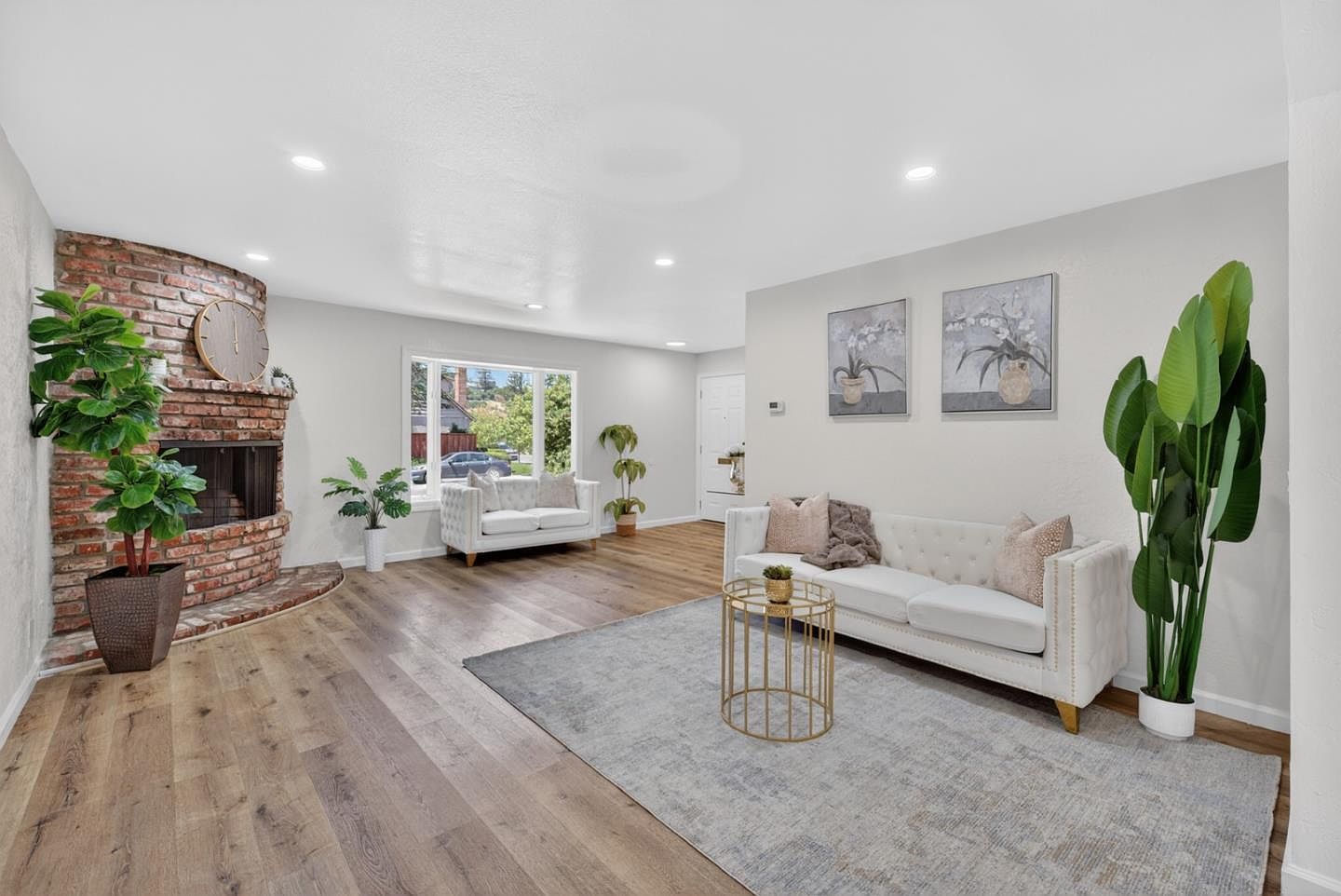 10380 Lockwood Dr photo 5
