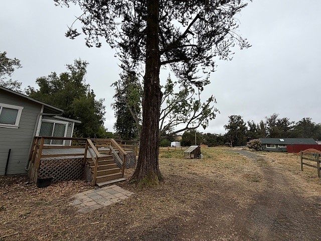 635 Goodwin Ave photo 3