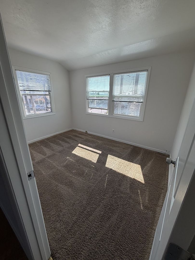 904 photo 5