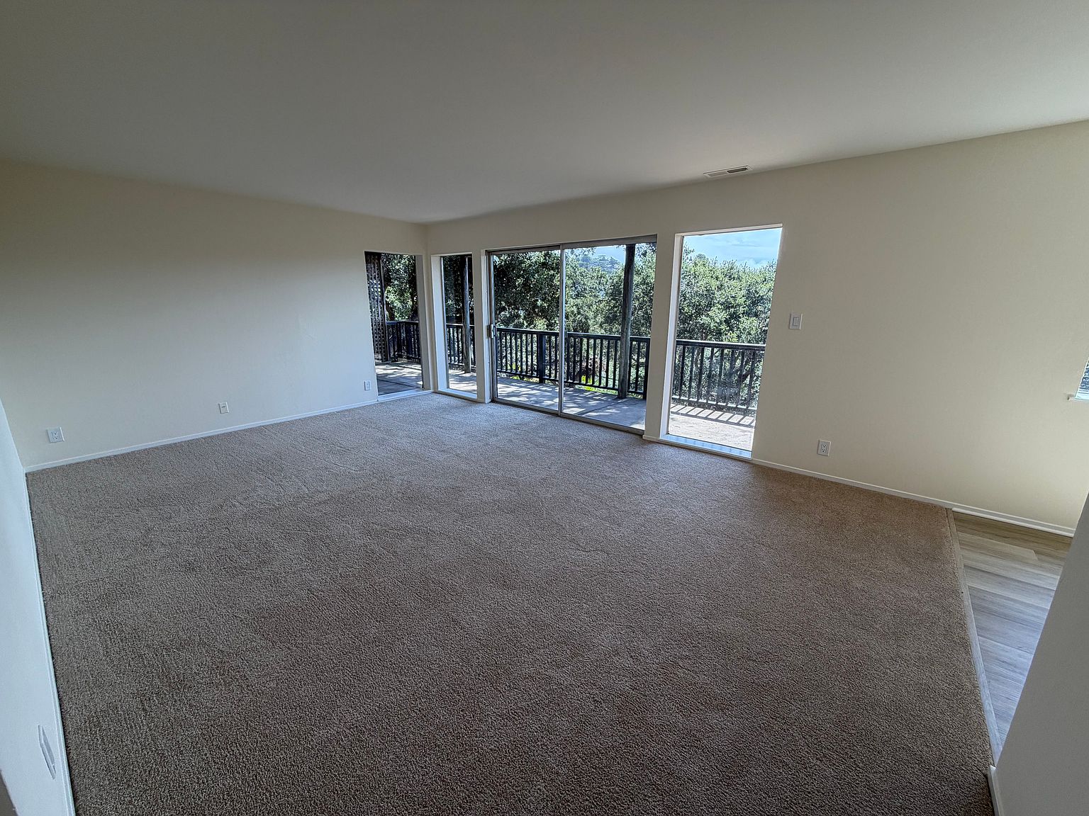 1335 Mar West St photo 2