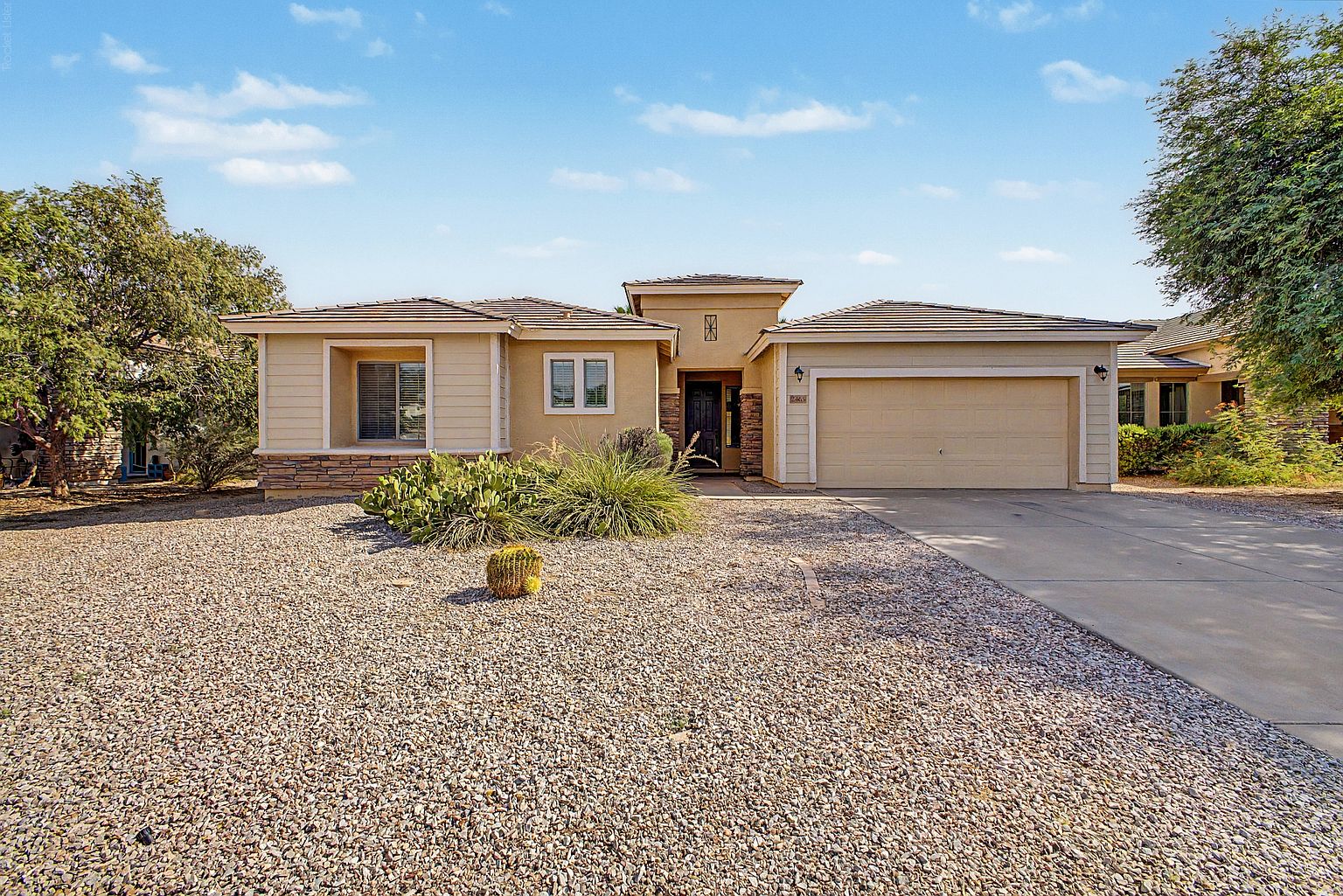 2465 W Quick Draw Way photo 4