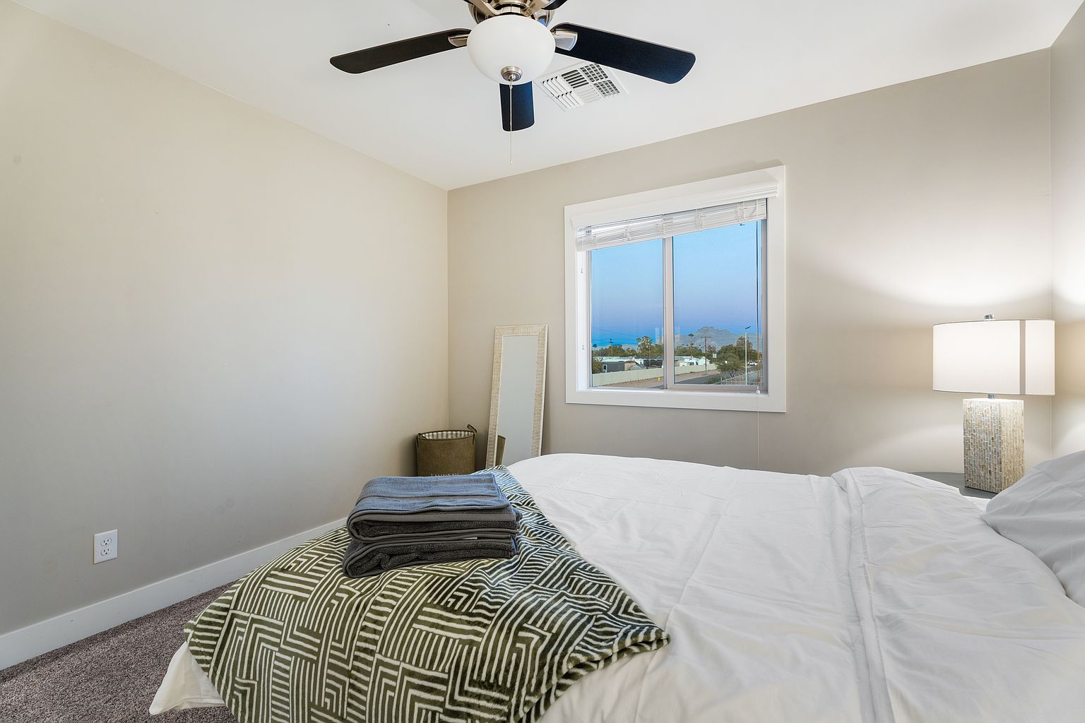 207 S 98th Way photo 5