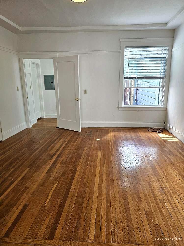 3605 18th St photo 3