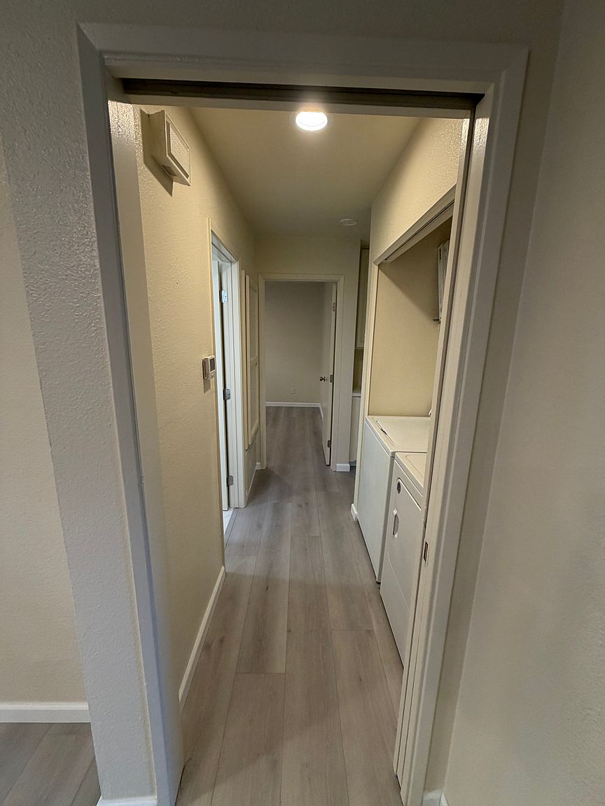 4140 34th St photo 3