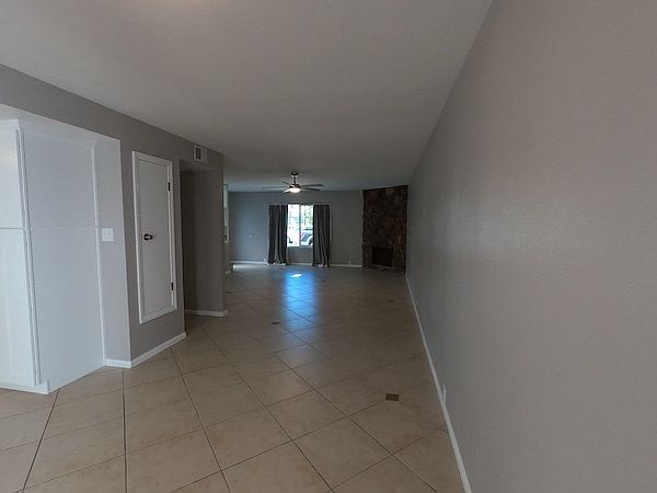 273 Date Ave photo 5