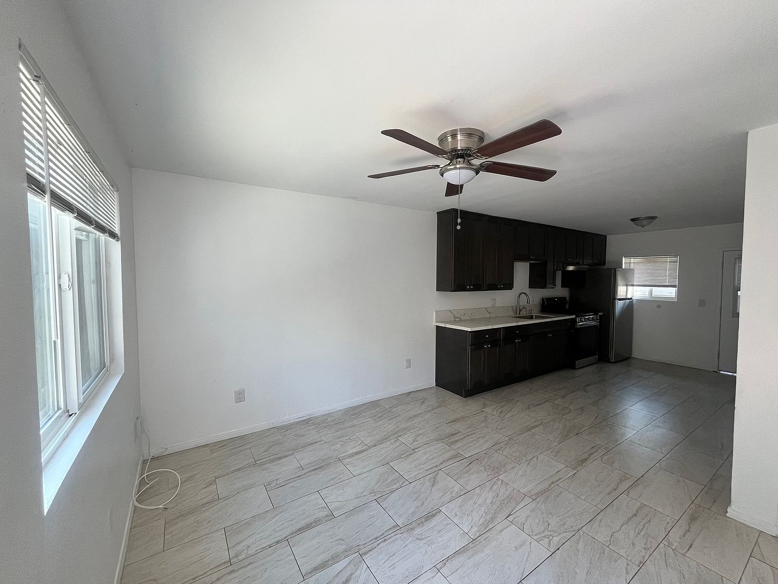 3062 Ocean View Blvd photo 2
