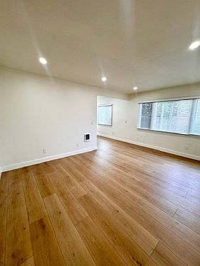 445 John Daly Blvd photo 3