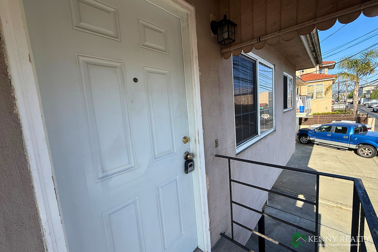 9 West Way photo 4