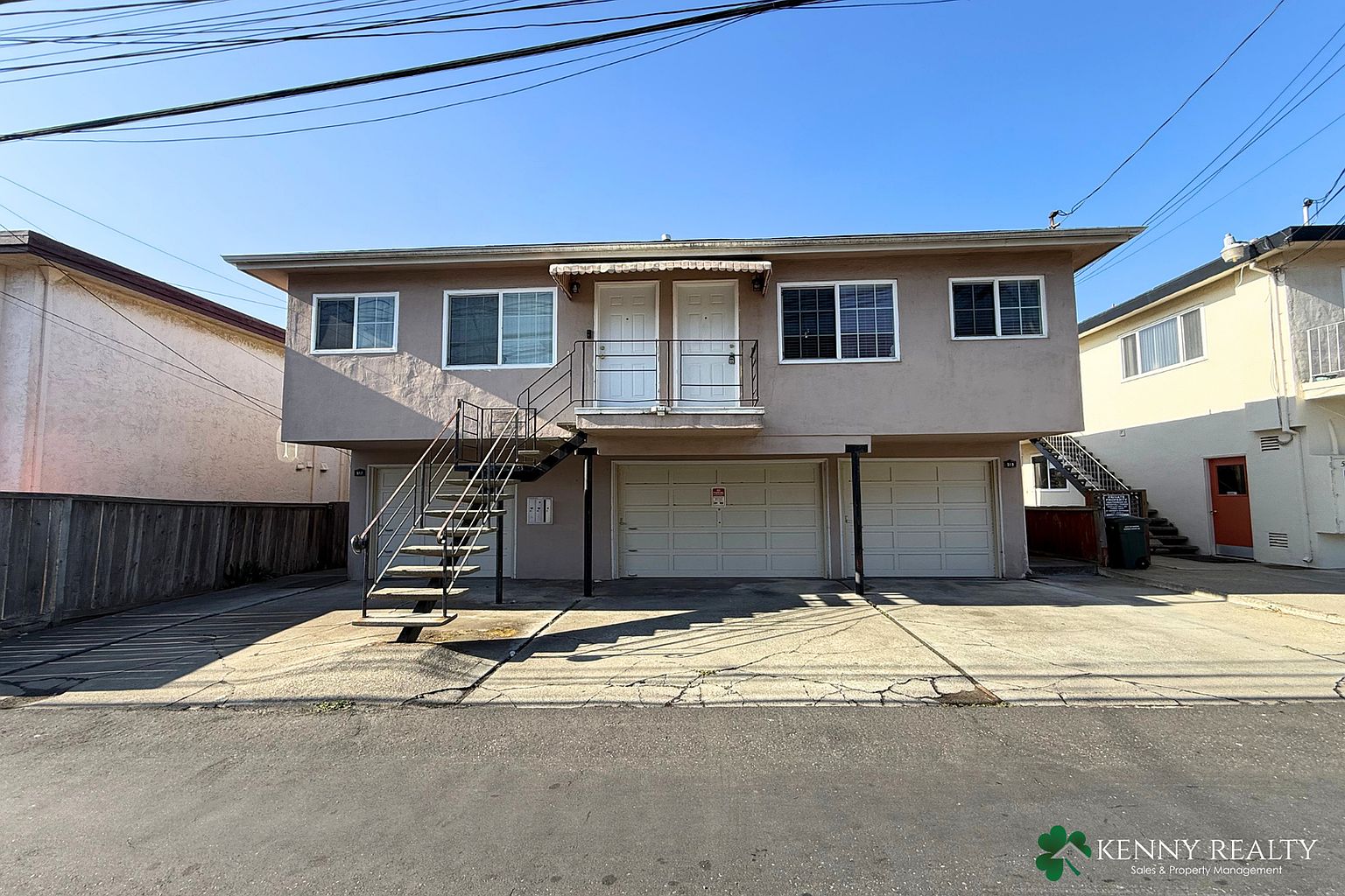 9 West Way photo 2
