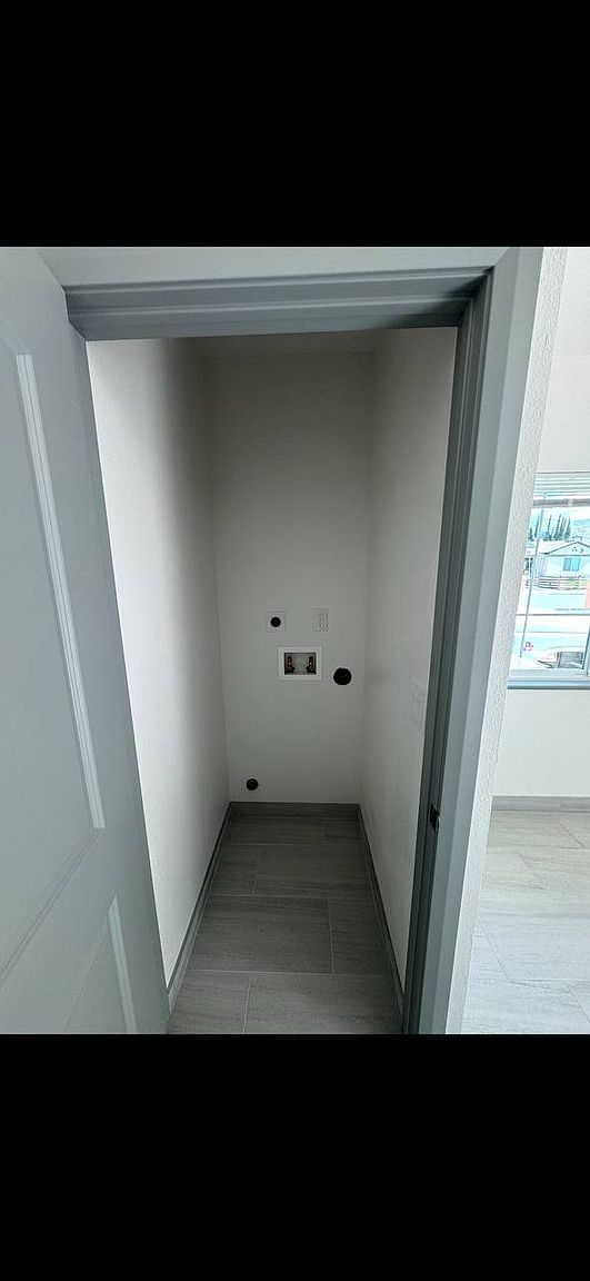 113 Harriet Ave photo 3