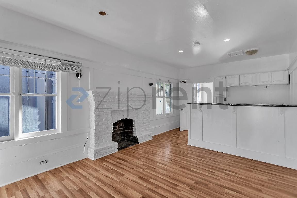 5315 Cole St photo 4