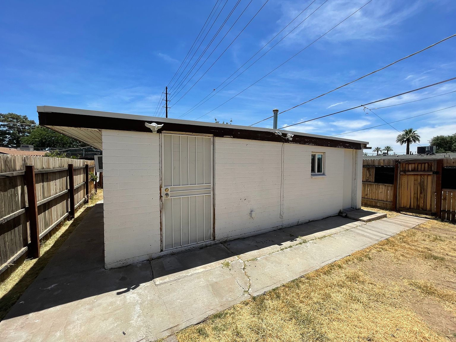 3607 W Meadowbrook Ave photo 3
