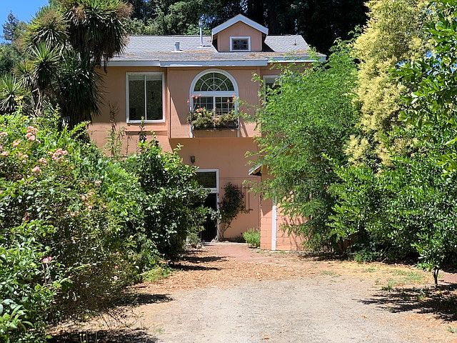 2BR/3BA Single Family House on River Road · Forestville photo 3