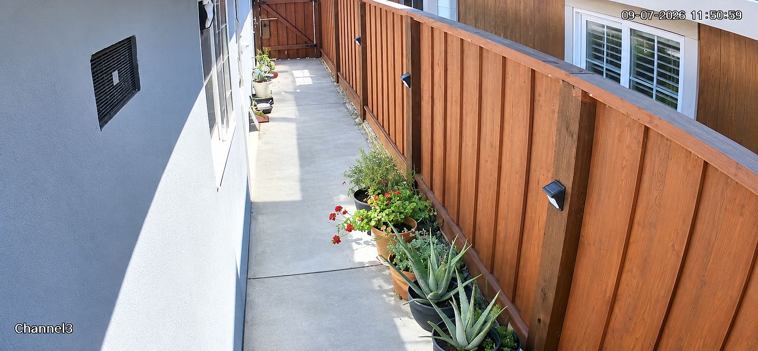 2777 Ophelia Ave photo 5