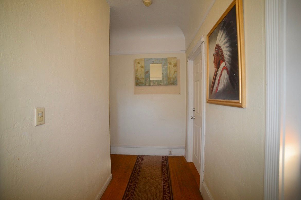 122 N 13th St photo 2