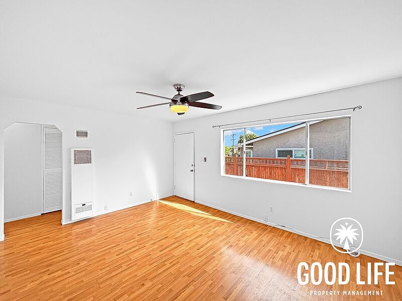 3717-19 Crane Pl photo 2
