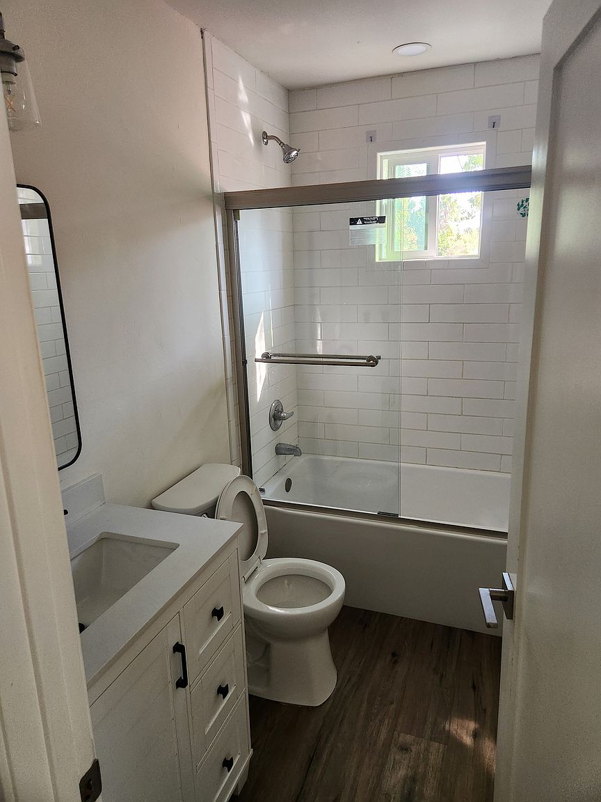 3777 37th St photo 5