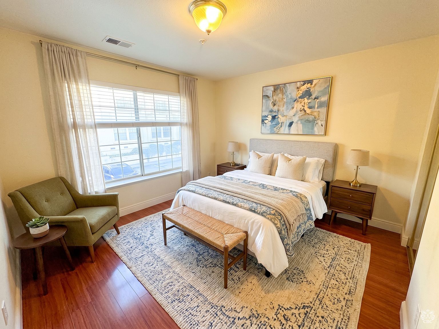 2030 Miramonte Ave photo 2