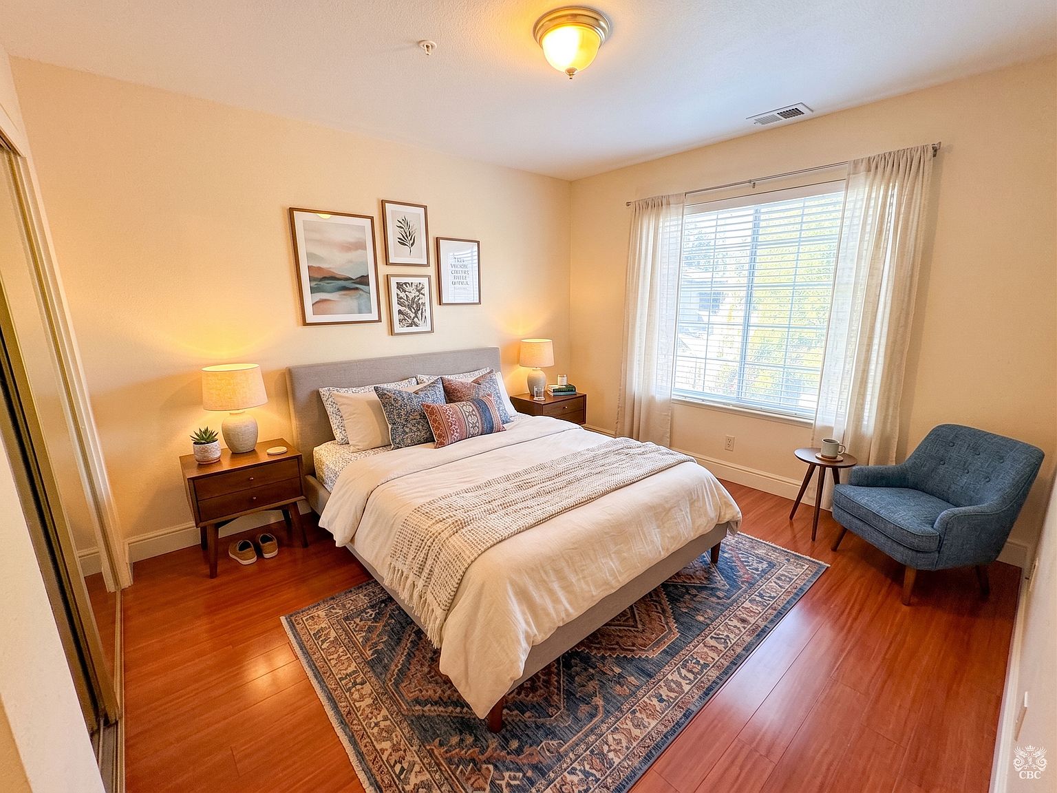 2030 Miramonte Ave photo 3