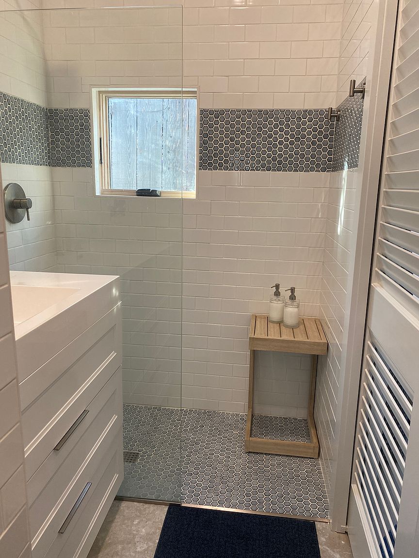 406 Washington Ave #1/2 photo 3
