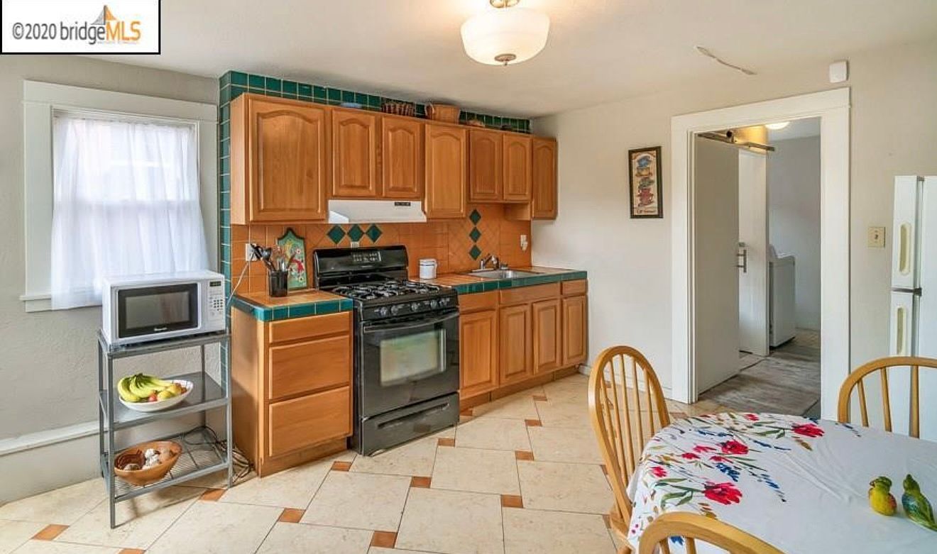 2BR/1BA Duplex on 32nd Street · Richmond photo 4