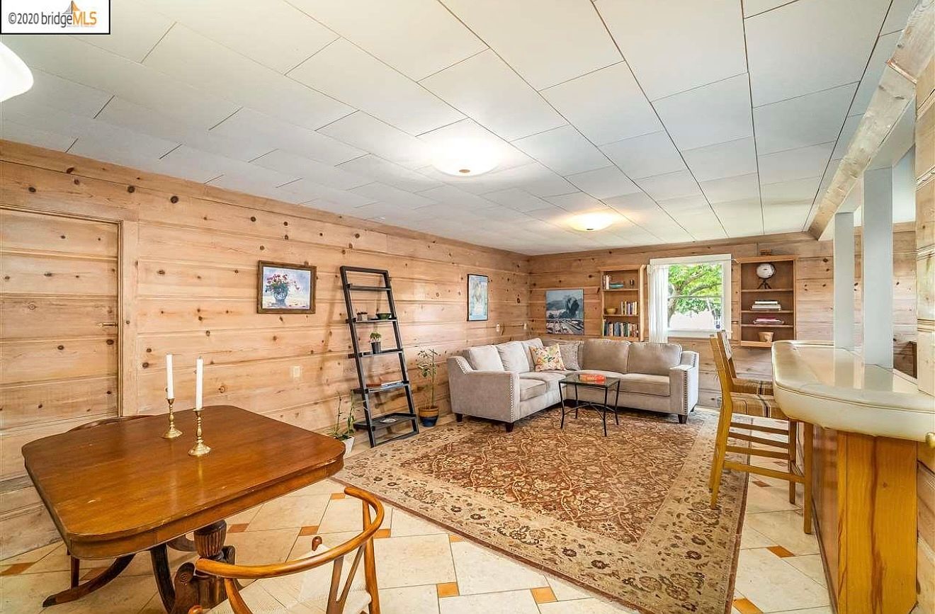 2BR/1BA Duplex on 32nd Street · Richmond photo 2