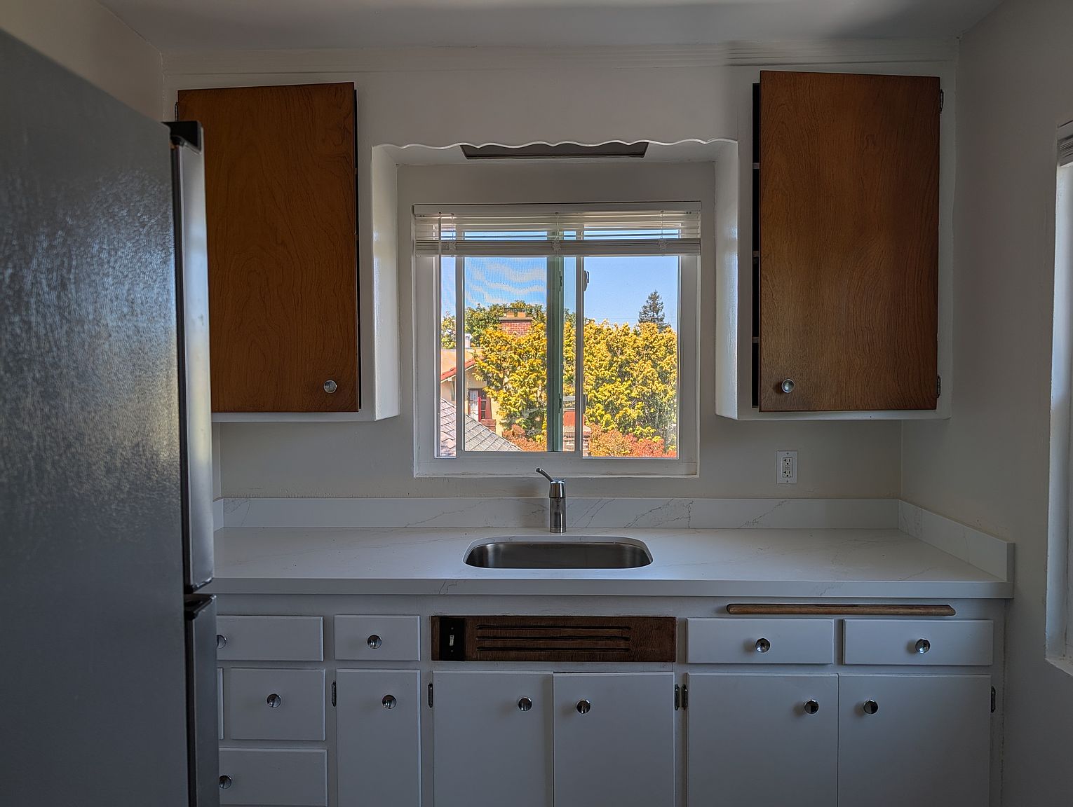 1515 Chestnut St photo 3