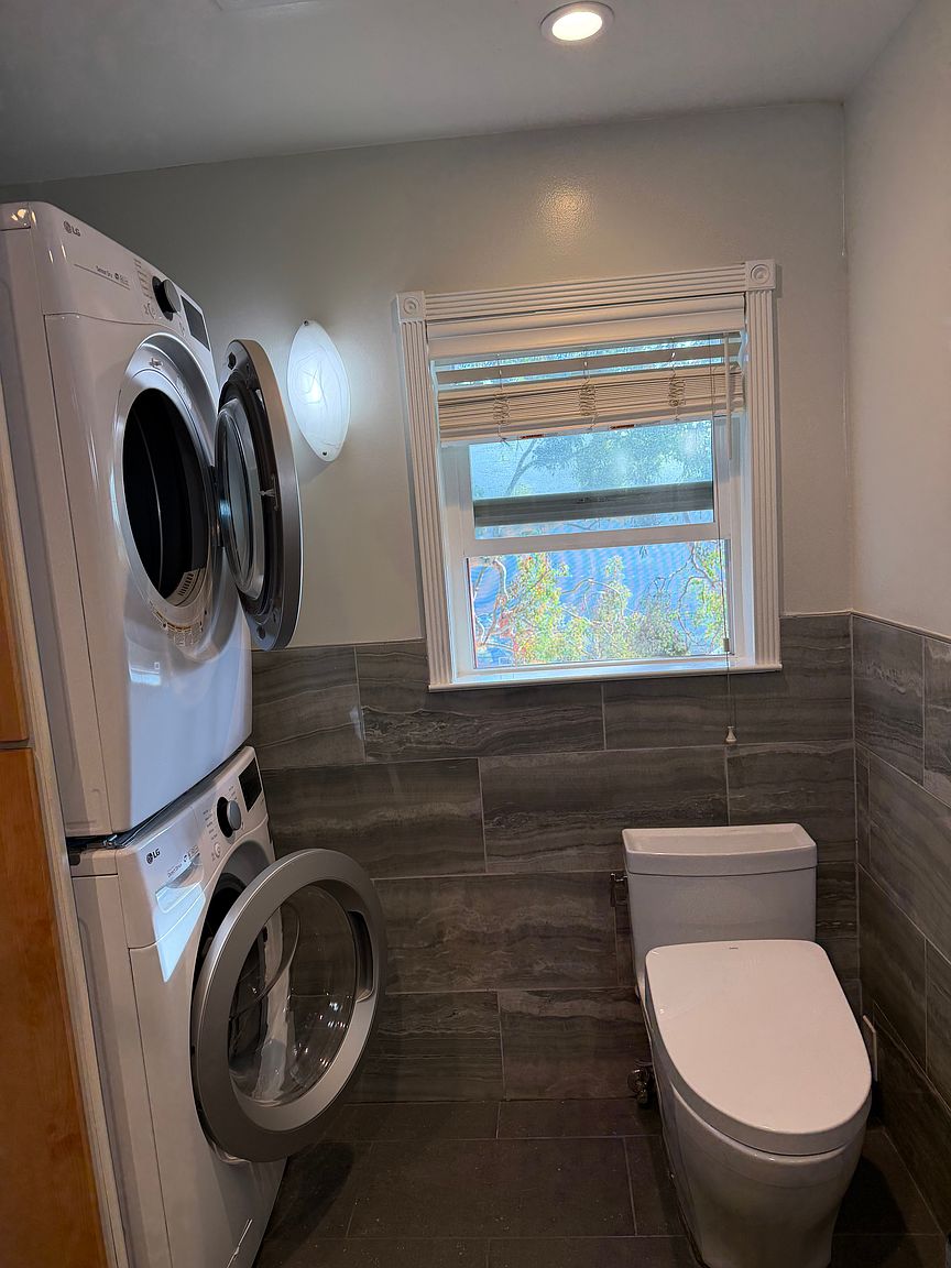 1BR/1BA Flat on Fair Dr · San Rafael photo 2