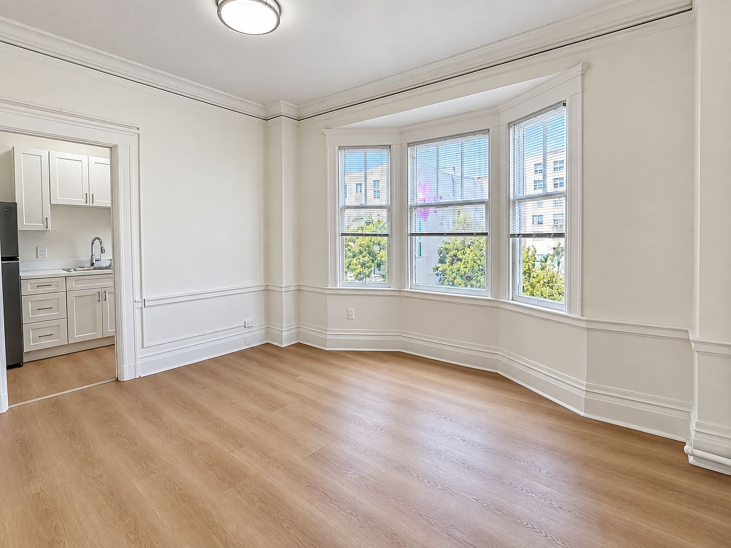 0BR/1BA Apartment on Ofarrell St · San Francisco photo 2