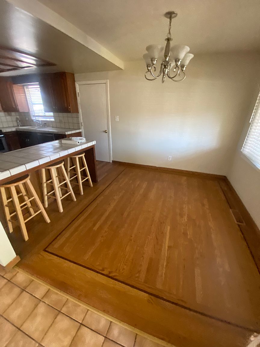 305 Santa Clara Way photo 2