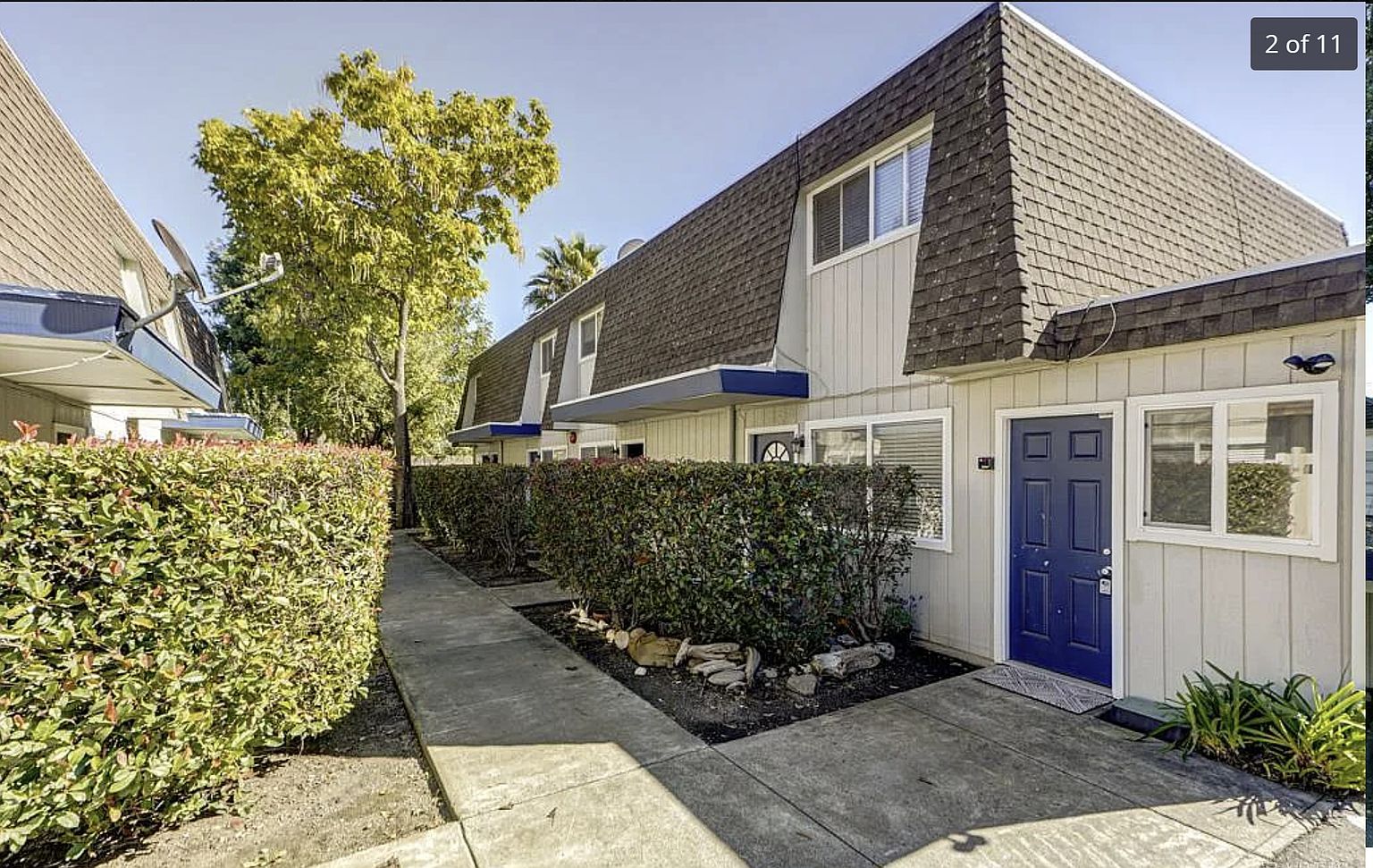 722 Orchard St photo 2